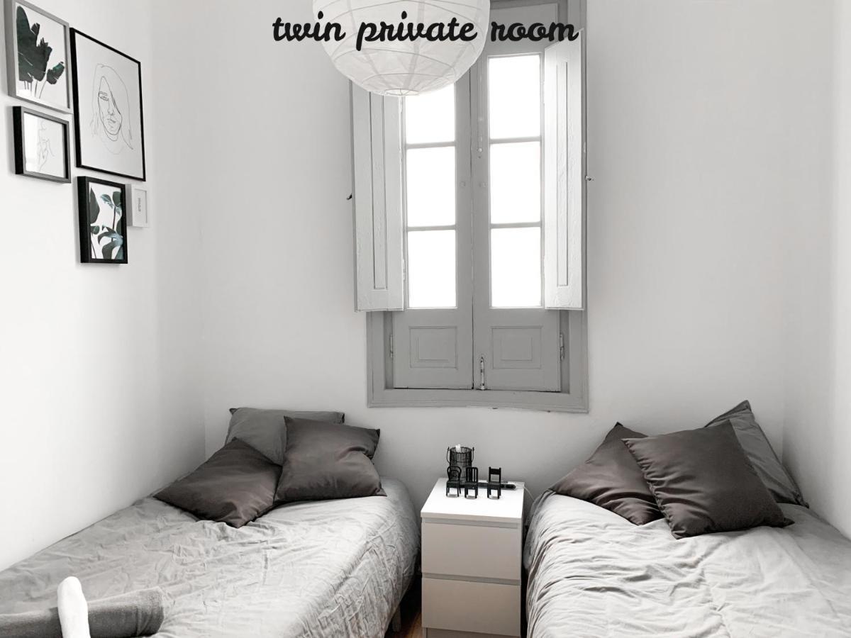 Hostel Atelier 3 *